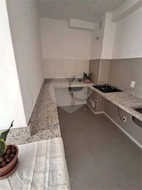 Apartamento à venda com 2 quartos em Água Branca, São Paulo, SP