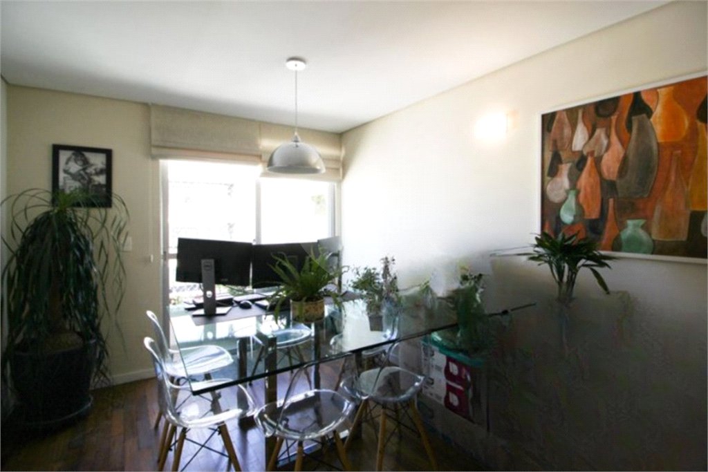 Apartamento à venda com 2 quartos, sendo 1 suíte,  em Itaim Bibi, São Paulo, SP