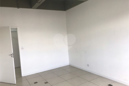 Sala para alugar em Vila Pirajussara, São Paulo, SP
