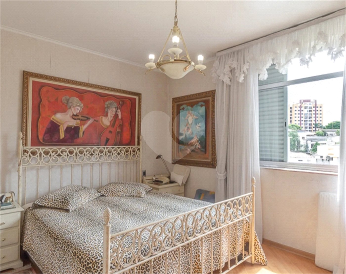 Apartamento à venda com 3 quartos, sendo 1 suíte, em Vila Monumento, São Paulo, SP