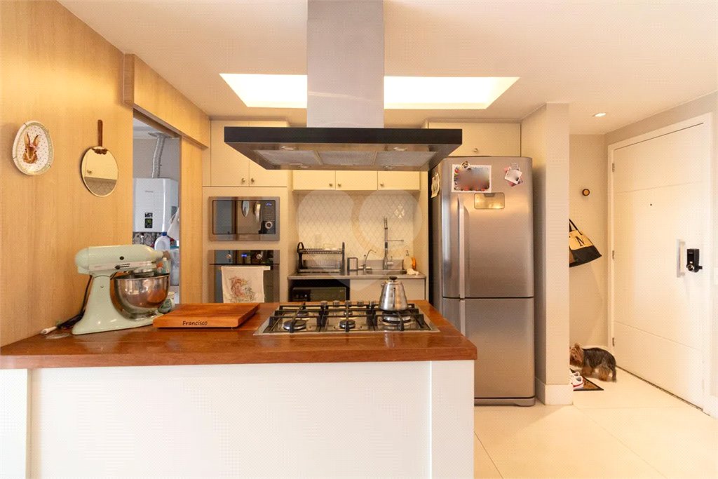 Apartamento à venda com 2 quartos, sendo 1 suíte,  em Vila Sônia, São Paulo, SP