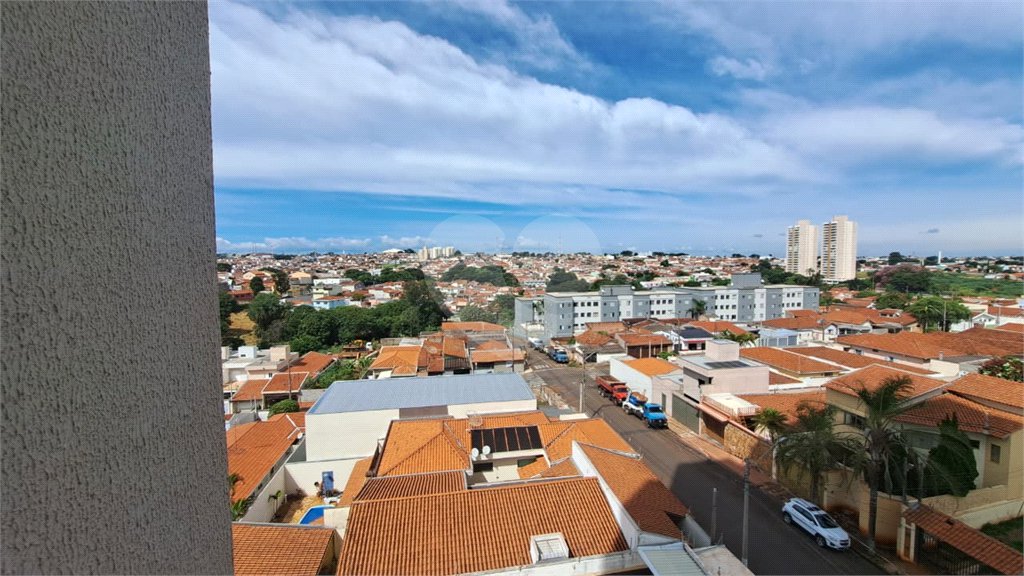 Apartamento Condomínio: Novos Ares com Suíte e 2 Dormitórios