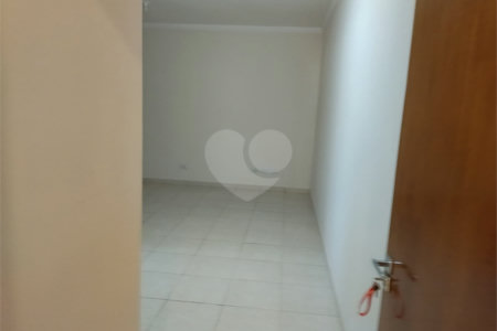 Casa Térrea à venda com 3 quartos, sendo 1 suíte, em Jardim das Cerejeiras, Atibaia, SP