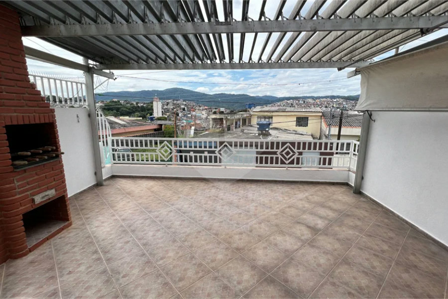 Sobrado à venda com 3 quartos em Vila Nova Cachoeirinha, São Paulo, SP