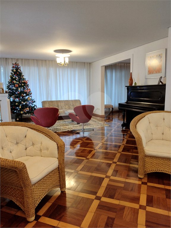 Sobrado à venda com 3 quartos, sendo 1 suíte, em Jardim São Paulo(zona Norte), São Paulo, SP