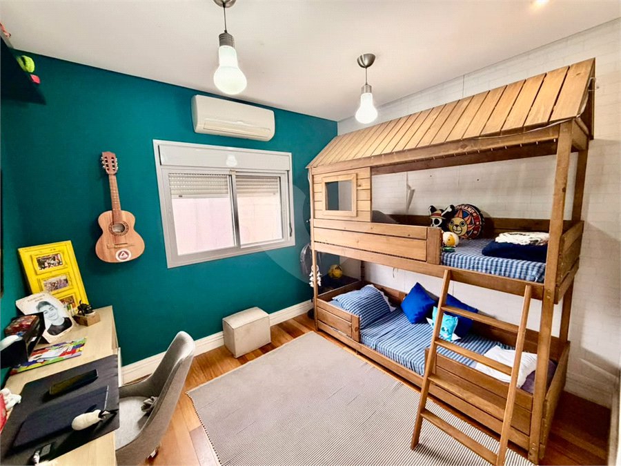 Casa à venda com 3 suítes no condomínio Villaggio Della Hípica, São Paulo - SP