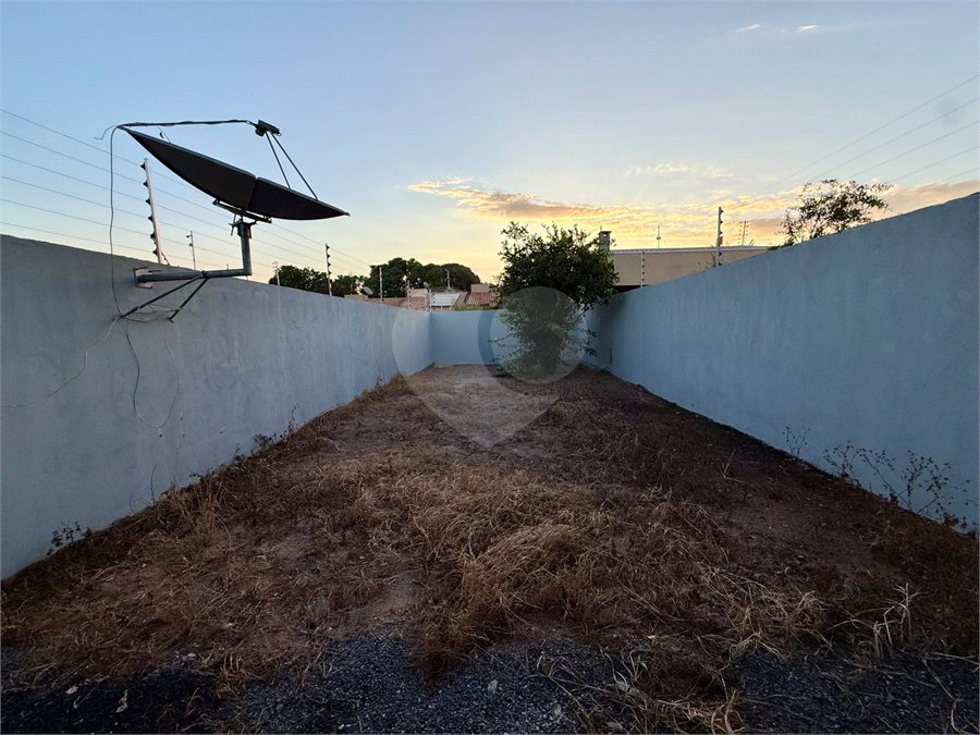 Casa à venda com 2 quartos em Ikaray, Várzea Grande, MT