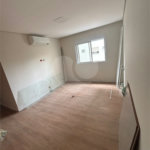 Apartamento à venda com 3 quartos, sendo 1 suíte, em Perdizes, São Paulo, SP
