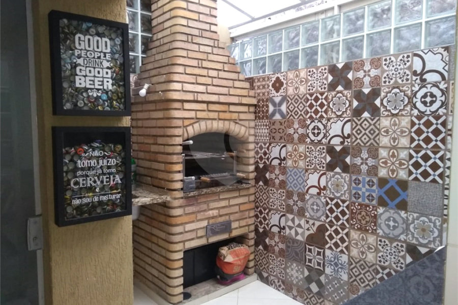 Casa à venda com 3 quartos, sendo 1 suíte, no condomínio Residencial Água Fria, São Paulo - SP