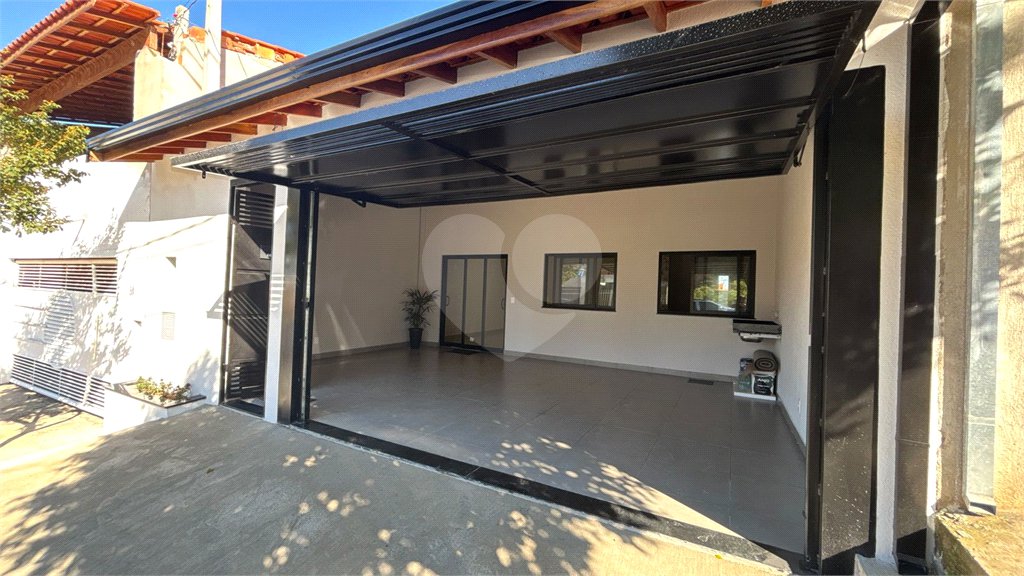 Casa à venda com 2 quartos, sendo 1 suíte, em Parque Residencial Sabiás, Indaiatuba, SP