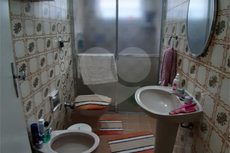 Sobrado à venda com 3 quartos, sendo 1 suíte,  em Vila Albertina, São Paulo, SP