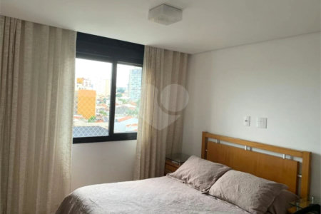 Cobertura à venda com 3 quartos, sendo 2 suítes,  em Mirandópolis, São Paulo, SP
