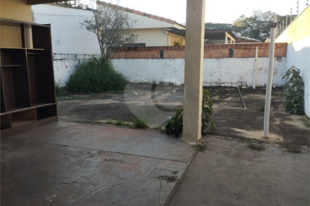Casa Térrea à venda com 3 quartos, sendo 1 suíte, em Vila Xavier (vila Xavier), Araraquara, SP