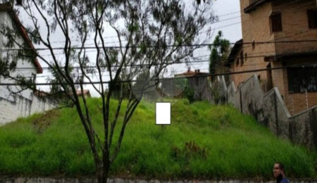 Terreno à venda em Parque dos Príncipes, São Paulo, SP