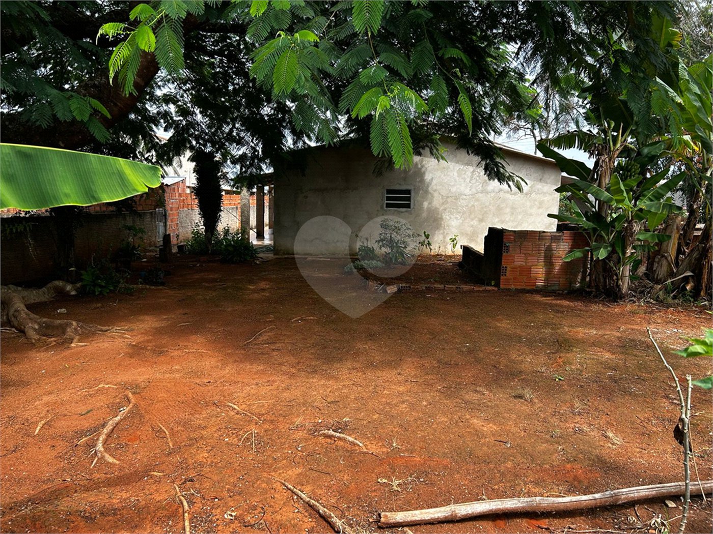 Casa à venda com 3 quartos, sendo 2 suítes, em Vila Mazzei, Itapetininga, SP