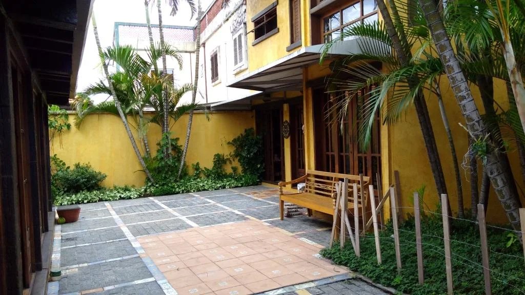 Casa à venda ou para alugar com 4 quartos, sendo 3 suítes, em Lapa, São Paulo, SP