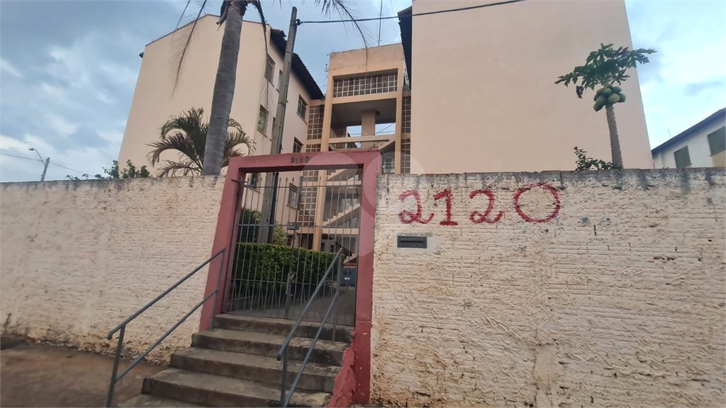 Apartamento à venda com 2 quartos em Vila Popular, Itapetininga, SP
