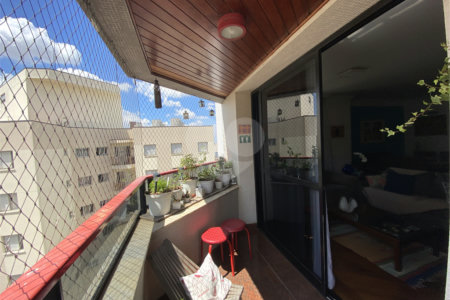 Apartamento à venda com 4 quartos, sendo 1 suíte, em Santa Teresinha, São Paulo, SP