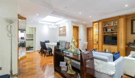 Apartamento à venda com 3 suítes em Vila Regente Feijó, São Paulo, SP