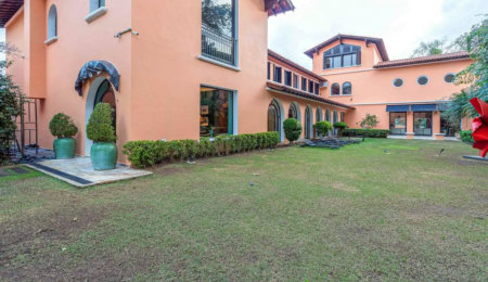 Sobrado à venda com 4 suítes em Jardim Guedala, São Paulo, SP
