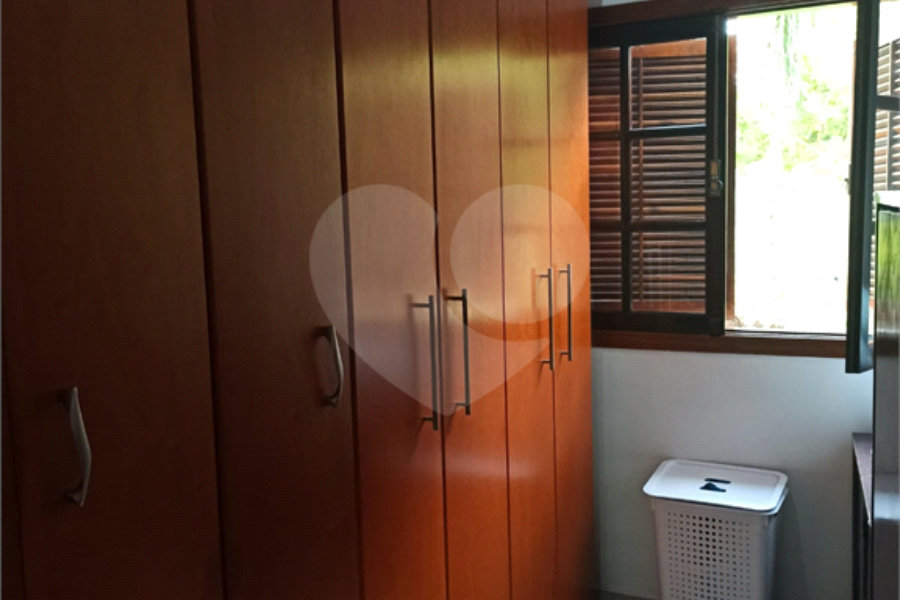 Sobrado à venda com 3 quartos, sendo 1 suíte, em Parada Inglesa, São Paulo, SP