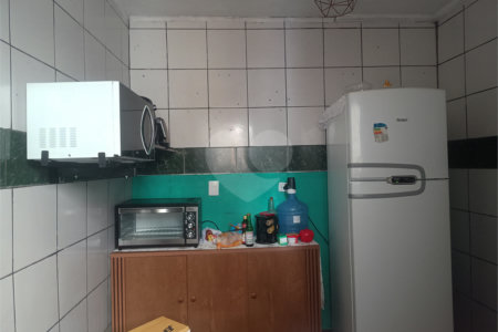 Casa Térrea à venda com 3 quartos, sendo 1 suíte,  em Campininha, São Paulo, SP