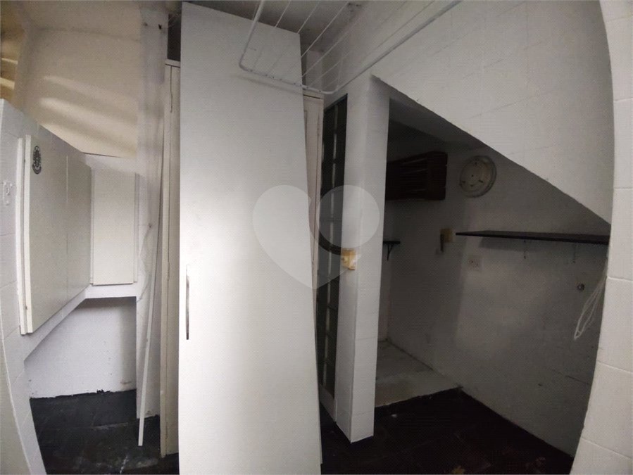 Sobrado à venda com 5 quartos, sendo 3 suítes, em Cidade Monções, São Paulo, SP