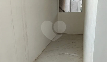 Casa à venda com 3 quartos, sendo 2 suítes,  em Parque Primavera, Poços de Caldas, MG