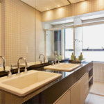 Apartamento à venda ou para alugar com 2 suítes em Vila Nova Conceição, São Paulo, SP