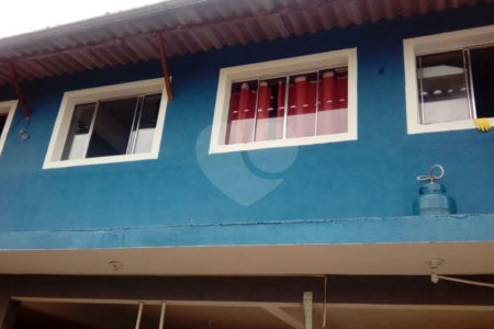 Casa Térrea à venda com 3 quartos, sendo 1 suíte, em Santa Teresinha, São Paulo, SP