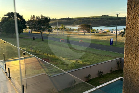 Casa à venda com 5 suítes no condomínio Riviera Santa Cristina Iii, Itaí - SP