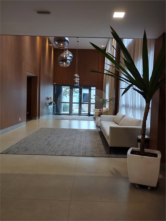 Apartamento à venda com 2 quartos em Santo Amaro, São Paulo, SP