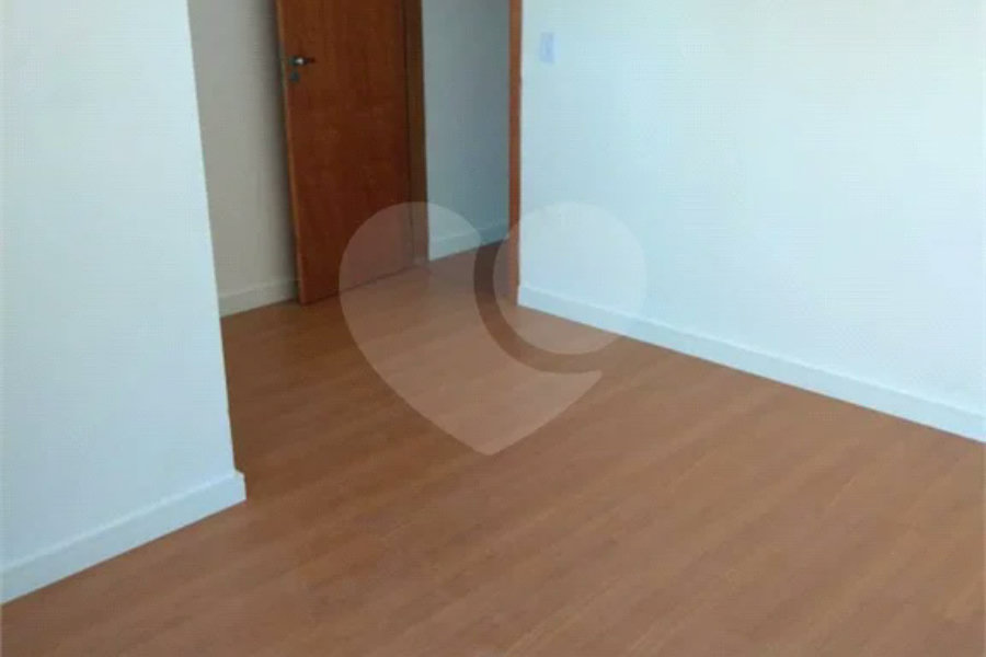 Casa à venda com 3 suítes no condomínio Severino Coelho, São Paulo - SP