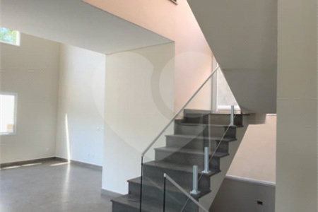 Casa à venda com 3 suítes no condomínio Reserva São Nicolau, Atibaia - SP