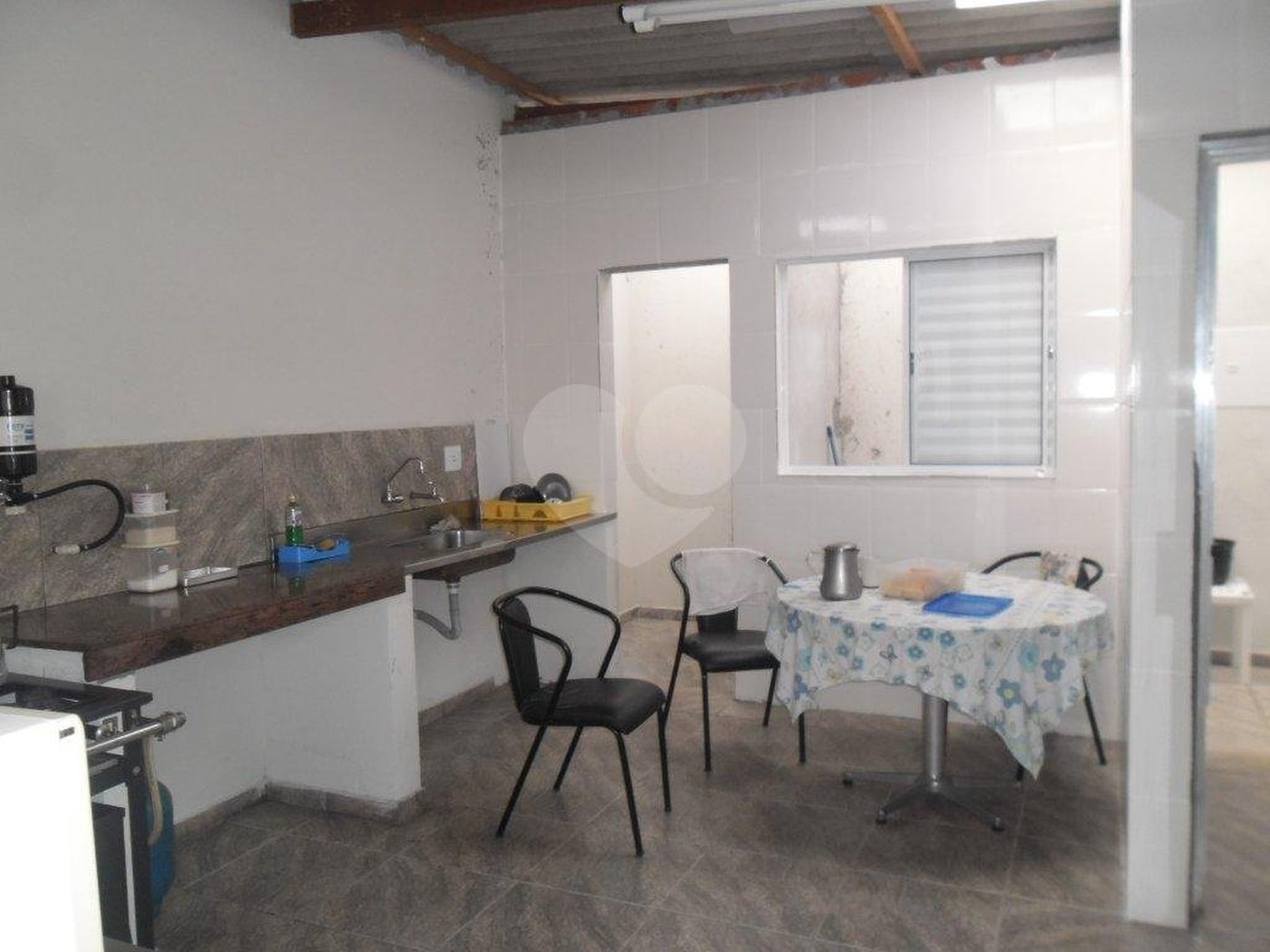 Sobrado à venda com 8 quartos, sendo 2 suítes, em Campo Belo, São Paulo, SP