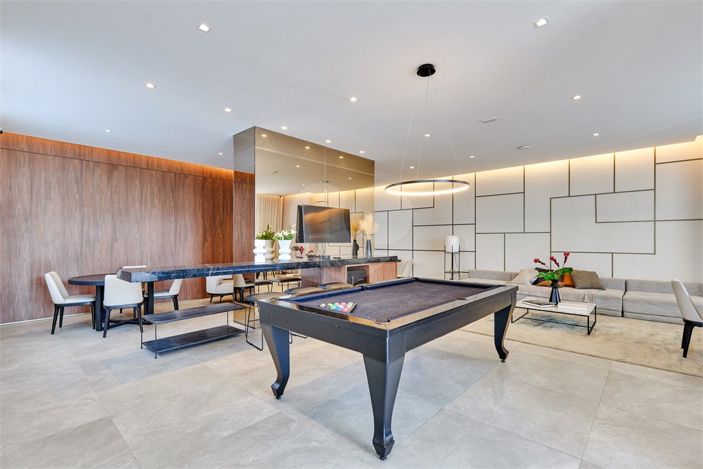 Apartamento à venda com 4 quartos, sendo 2 suítes, em Santo Amaro, São Paulo, SP