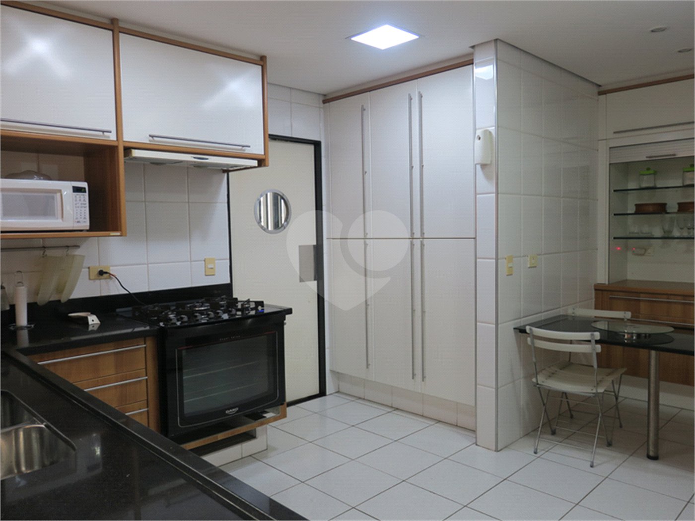 Apartamento à venda com 3 suítes em Vila Suzana, São Paulo, SP