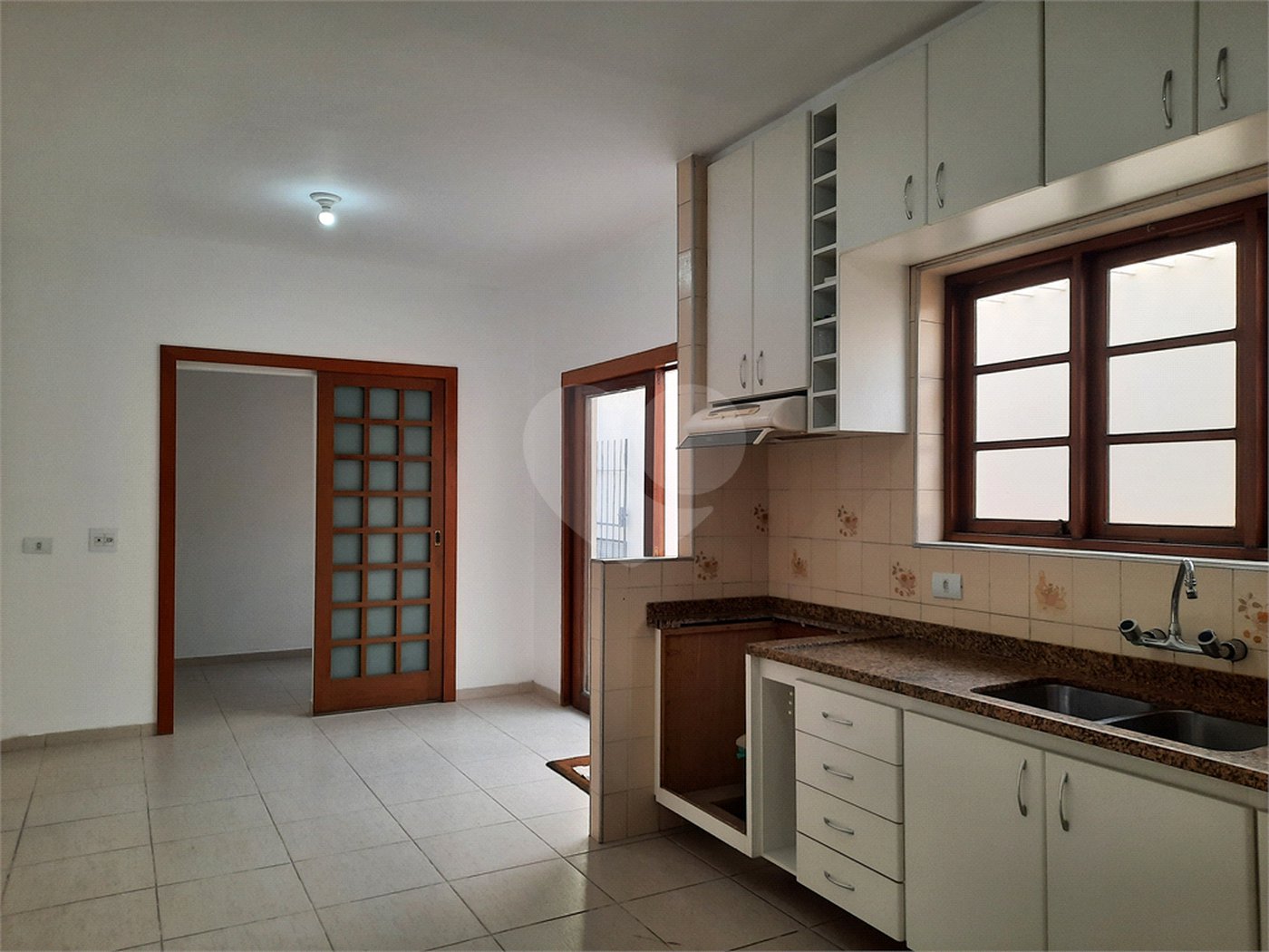 Casa Térrea à venda com 3 quartos, sendo 1 suíte, em Jardim Marajoara, São Paulo, SP