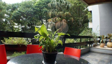 Apartamento à venda ou para alugar com 4 suítes em Moema, São Paulo, SP