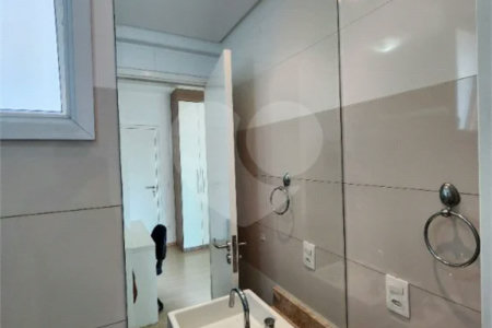 Apartamento à venda com 3 suítes em Santana, São Paulo, SP