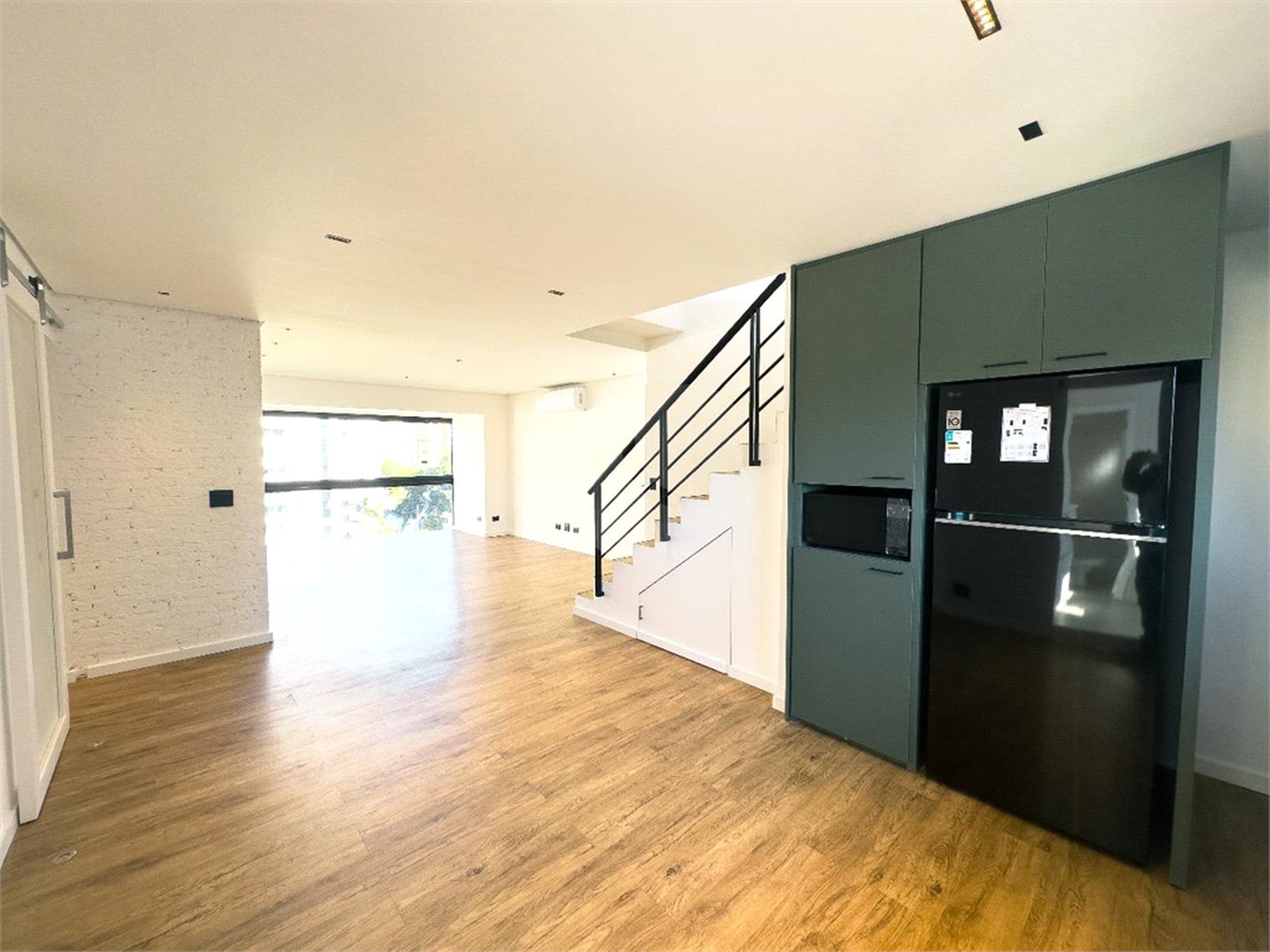 Cobertura à venda com 3 quartos, sendo 1 suíte, em Vila Andrade, São Paulo, SP