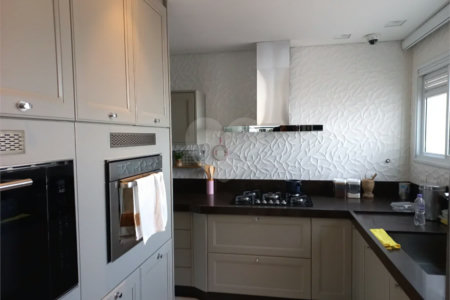 Apartamento à venda com 4 suítes em Santa Teresinha, São Paulo, SP