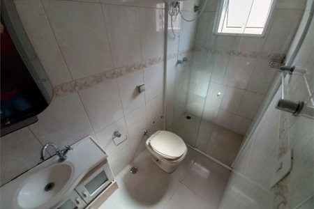 Sobrado à venda com 3 quartos, sendo 1 suíte, em Lar São Paulo, São Paulo, SP