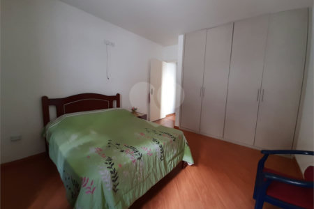 Sobrado à venda com 4 quartos, sendo 2 suítes, em Jardim Franca, São Paulo, SP