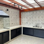 Casa à venda com 3 quartos, sendo 1 suíte,  no condomínio Villas de São Francisco I, São Paulo - SP