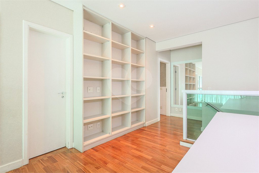 Apartamento à venda com 4 suítes,  em Jardim Paulistano, São Paulo, SP