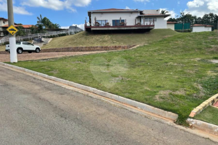 Terreno à venda no Centro, Louveira, SP