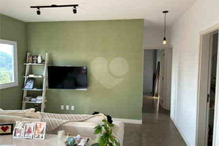 Apartamento à venda com 4 quartos, sendo 1 suíte,  em Jardim Armênia, Mogi das Cruzes, SP