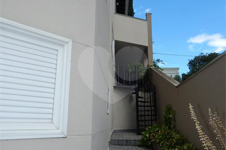 Casa à venda com 3 quartos, sendo 1 suíte, no condomínio Alpes de Vinhedo, Vinhedo - SP