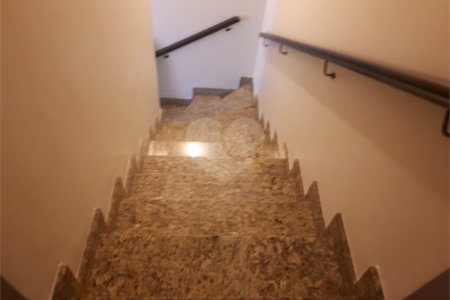 Sobrado à venda com 4 quartos, sendo 1 suíte, em Jardim São Paulo(zona Norte), São Paulo, SP